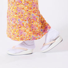 画像をギャラリービューアに読み込む, 本革草履 / 正絹組紐×ホワイト