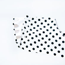 画像をギャラリービューアに読み込む, 足袋 / ドット(白×黒)