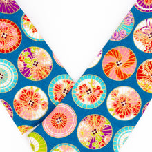 画像をギャラリービューアに読み込む, つけ替え衿 / 手毬(青)