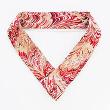 画像をギャラリービューアに読み込む, つけ替え衿 / 鳥の羽のようなマーブルジャカード